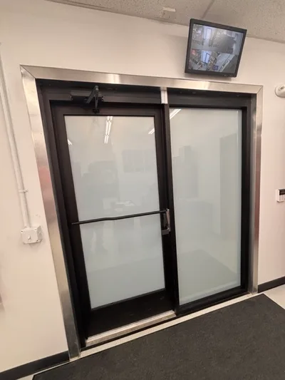 Decorative & Frosted: Privacy without losing the light